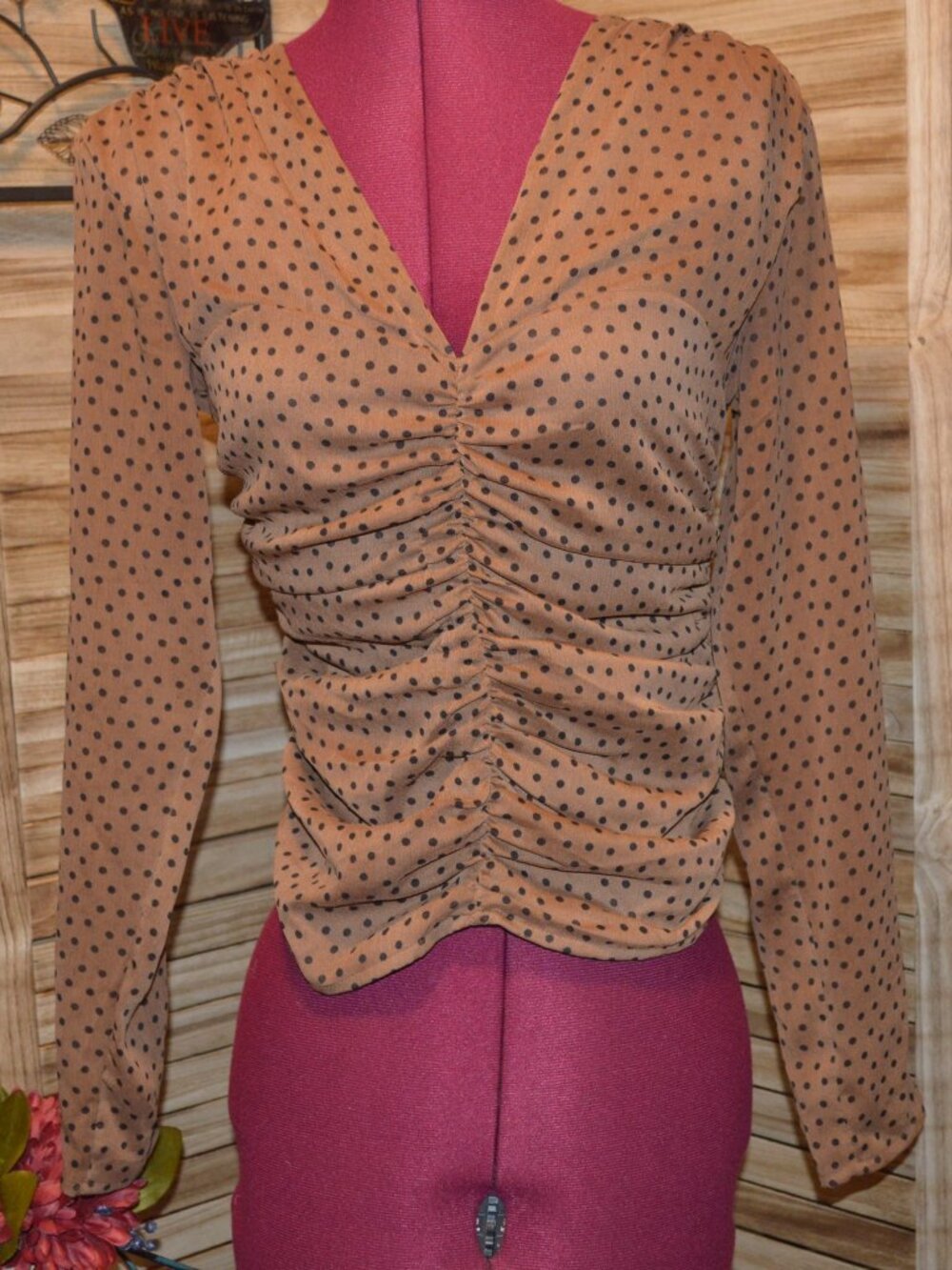 Express S Cropped Top L/S Brown/Black Dots V-neck